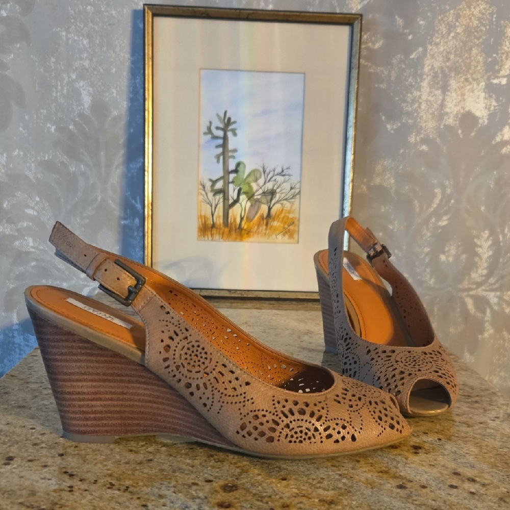 Geox Tan Peep-Toe Wedges